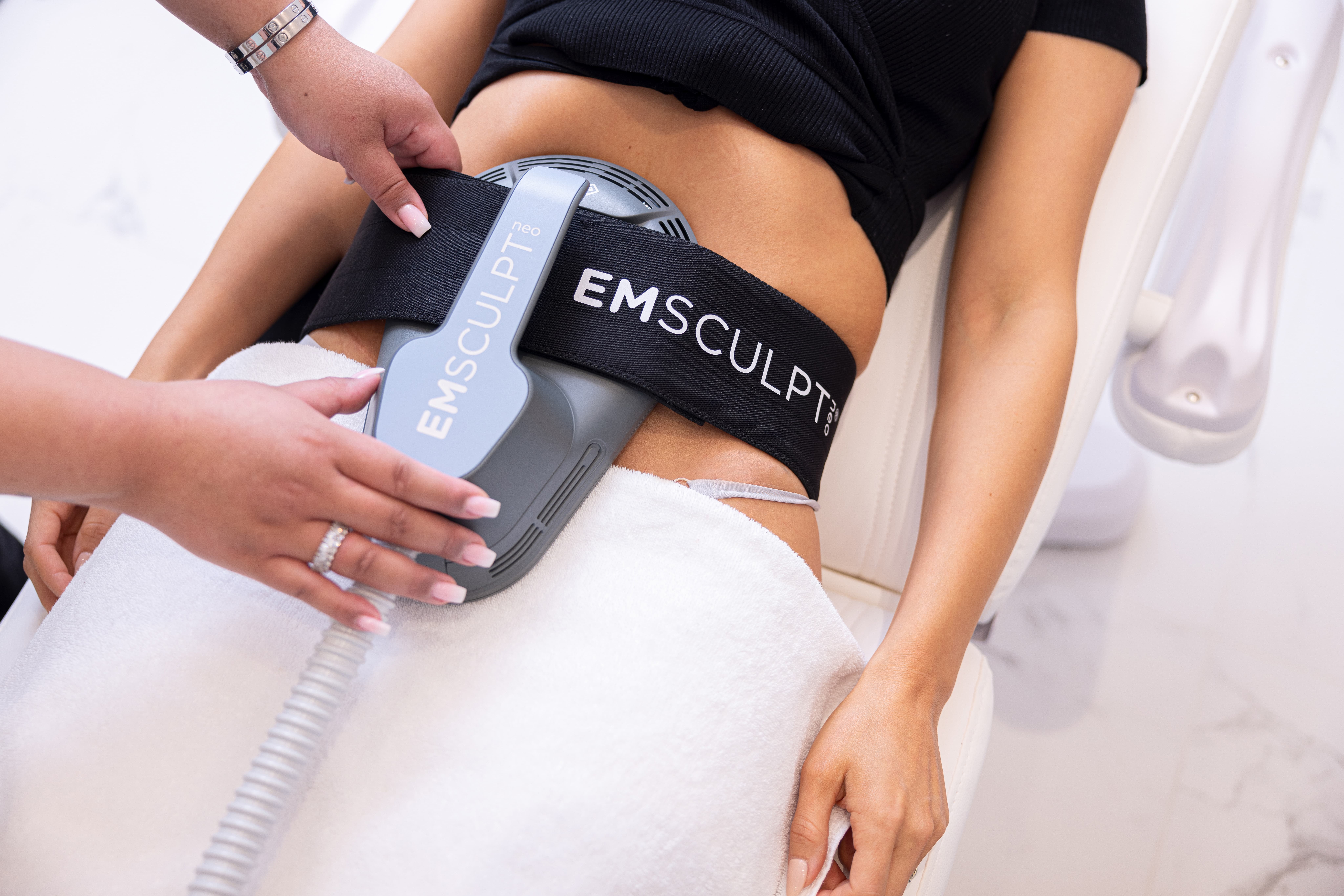 What to Know Before and After Emsculpt Neo